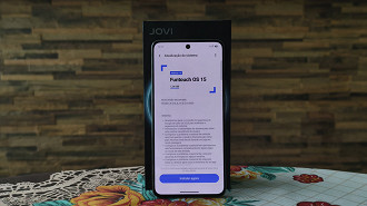 O aparelho conta com a interface FuntouchOS, mesma utilizada pela marca Vivo em seus aparelhos globais