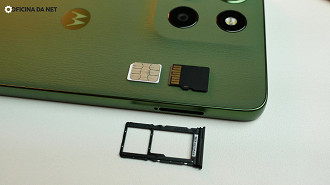 Suporte a Chip e cartão MicroSD Suporte a Chip e cartão MicroSD