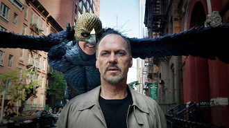 Birdman ou (A Inesperada Virtude da Ignorância)
