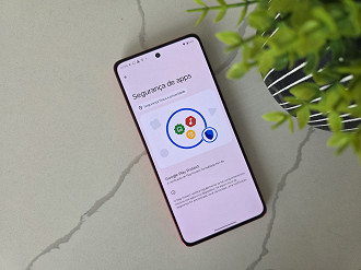 Celular com Android novo é sinal de mais segurança, recursos e privacidade.