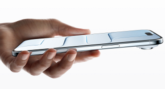 O iPhone Air conta com um design bastante minimalista e um corpo extremamente fino de apenas 5.6mm de espessura.