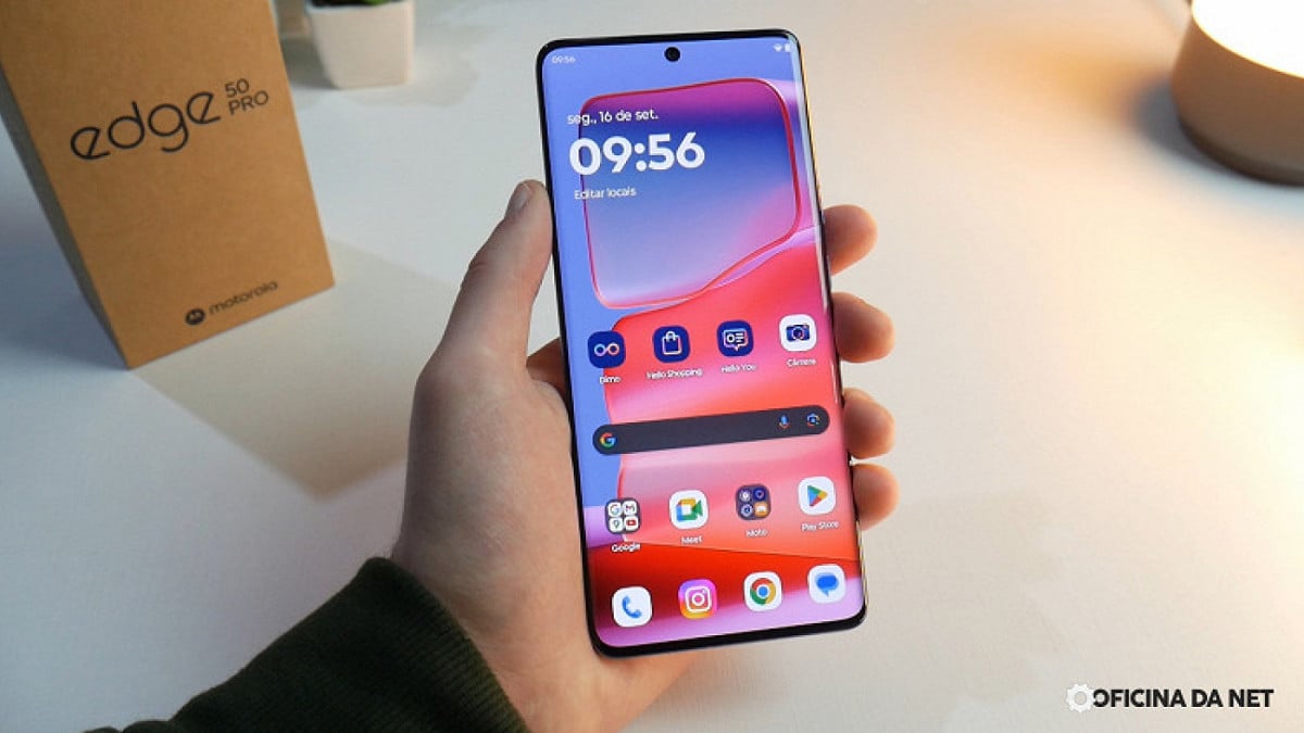 Motorola Edge 50 Pro recebe versão final do Android 16