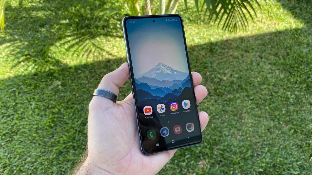 Galaxy A52s chega ao fim do suporte da Samsung após quatro anos e deixa de receber atualizações Fonte: Oficina da Net; Fotógrafo: Nicolas Muller