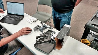 Drone irregular apreendido em operação da Anatel no ínicio do ano. Imagem: Agência Brasil/Reprodução Drone irregular apreendido em operação da Anatel no ínicio do ano. Imagem: Agência Brasil/Reprodução