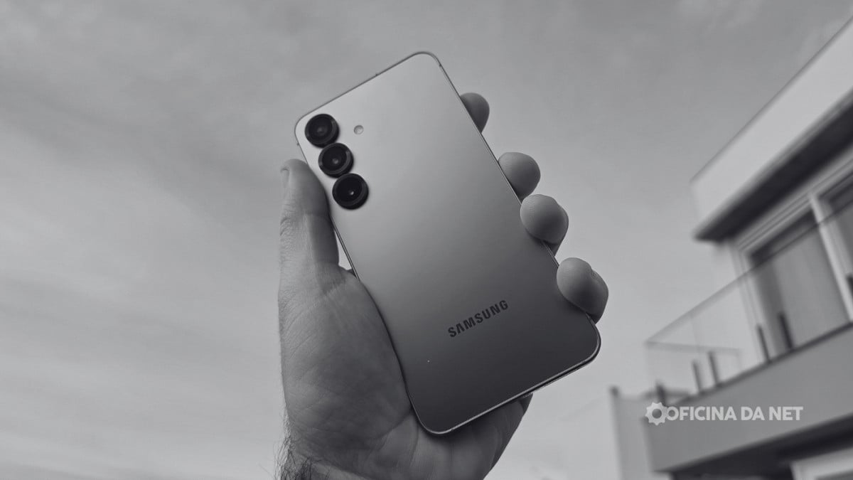 Samsung deve adiar o lançamento do Galaxy S26 para março. Imagem: Oficina da Net