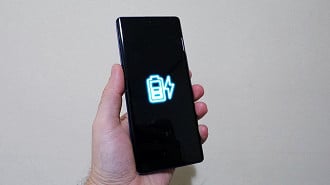 A tecnologia de bateria de silício-carbono estará ainda mais presente nos celulares em 2026. A tecnologia de bateria de silício-carbono estará ainda mais presente nos celulares em 2026.