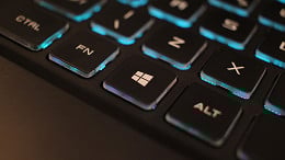 Novo bug no Windows 11 trava teclado e mouse após atualização de outubro