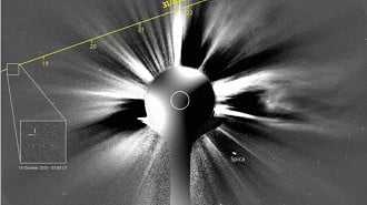 Cometa 3I/ATLAS sai de trás do Sol Cometa 3I/ATLAS sai de trás do Sol