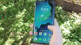 3 celulares que ameaçam os topos de linha custando metade do preço 3 celulares que ameaçam os topos de linha custando metade do preço