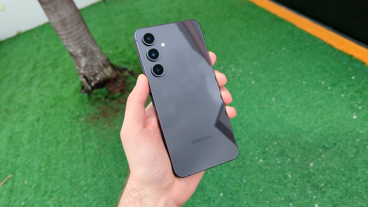Será que ainda vale a pena comprar o Galaxy S24 FE. Imagem: Oficina da Net