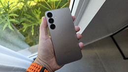 Samsung deve lançar série Galaxy S26 mais fina e leve que linha iPhone 17