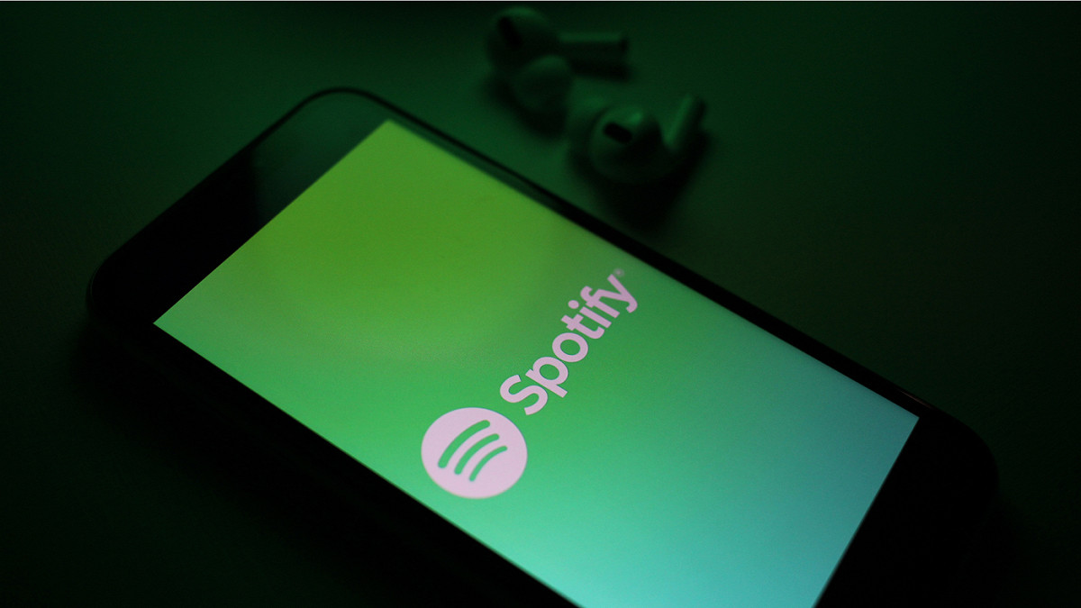 Spotify deve aumentar preços em 2026. Imagem: Oficina da Net