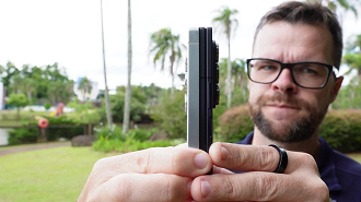 Espessura do Z Fold7 comparado ao S25 Ultra