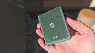 Material da traseira do Razr 60 Ultra