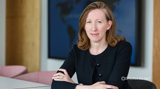 Hoje diretora jurídica da Meta, Jennifer Newstead muda para a Apple em março. Imagem: Reprodução