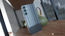 Galaxy S24 FE entra em testes para a One UI 8.5