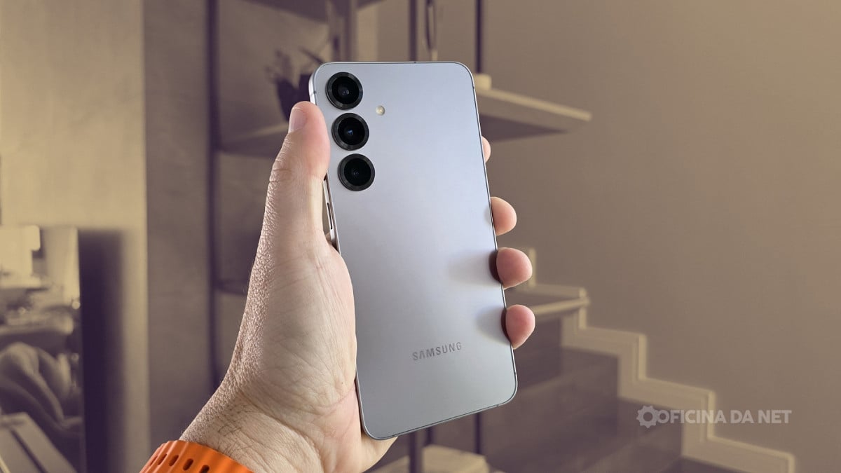 Celulares Samsung que recomendamos esperar aparecer uma oferta. Imagem: Oficina da Net