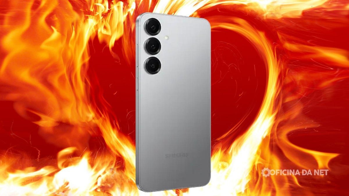 Usuário relata que Galaxy S25+ explodiu com carregador original da Samsung