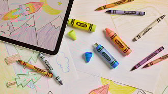 Pendrive USB-C no formato de giz de cera