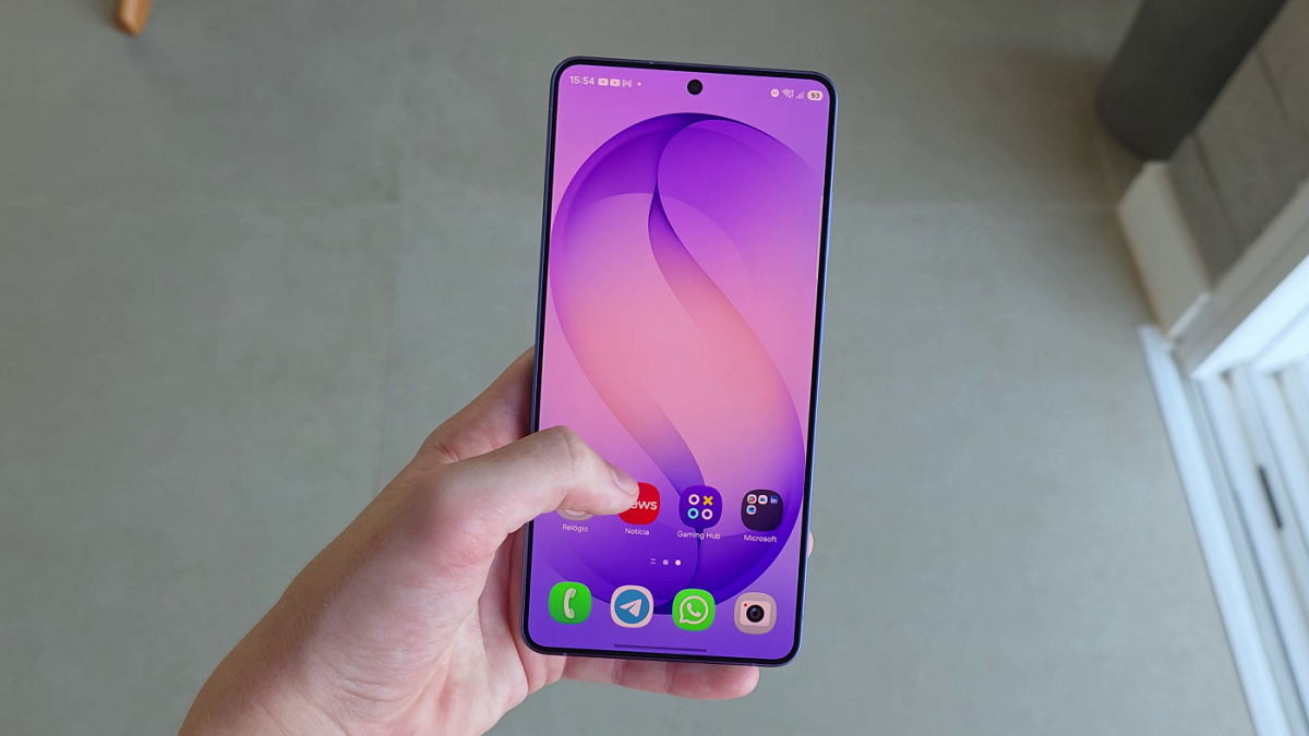 Galaxy S26 não tem tela de 10 bits. Imagem: Oficina da Net