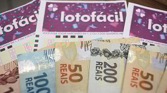 A Lotofácil 3637 sorteia R$ 2 milhões nesta sexta (16)