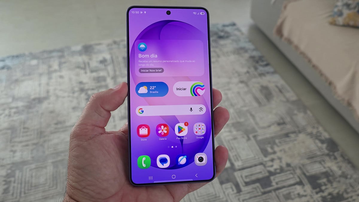 Samsung trabalha em tela 3D sem óculos