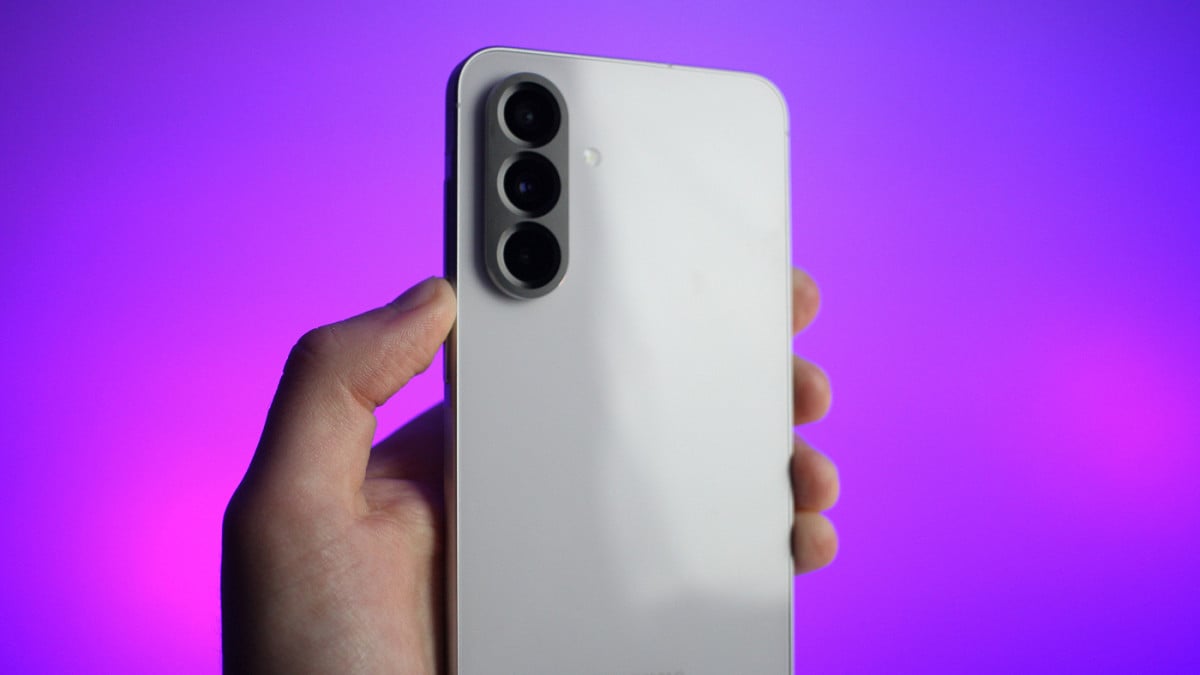 Galaxy A56 em oferta. Imagem: Oficina da Net Fonte: Oficina da Net; Fotógrafo: Luís Jähm