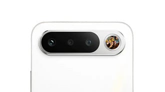 realme 16 5G tem um espelho que permite o usuário se ver mesmo usando a lente traseira