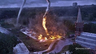 No Olho do Tornado