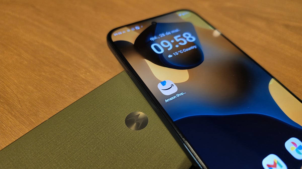 Motorola se pronuncia sobre polêmica de links da Amazon em celulares