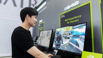 Monitores da Samsung na Computex 2026.