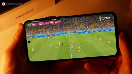 Celular esquentando muito vendo jogo? Veja como evitar travamentos durante a Copa