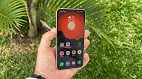Galaxy S23 apresenta linhas verdes ou rosas na tela após One UI 8.5