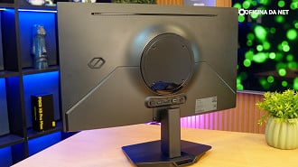 Traseira do monitor