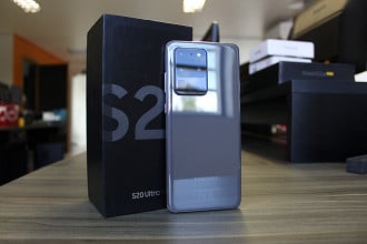 A Samsung usa baterias de 5.000 mAh desde a epoca do Galaxy S20 (Foto: Oficina da Net).