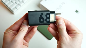 Carregador de 68W do Edge 70