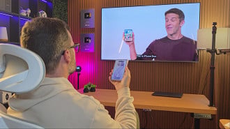 Nicolas assistindo o anúncio da Apple e ficando tipo ei, eu já vi esse smarpthone antes