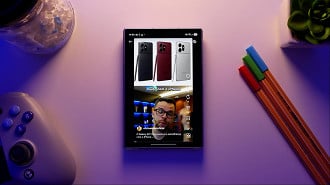 Tela externa do Fold8 não é ideal para navegar em redes sociais