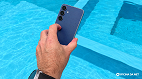 Celular premium da Samsung cai R$ 1.800 com novo cupom