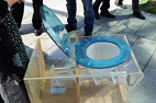 Bill Gates presenteia inventores com US$ 100 mil por privada ecológica Bill Gates presenteia inventores com US$ 100 mil por privada ecológica