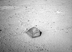 Curiosity encontra rocha com semelhanças de pirâmides egípcias