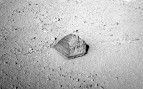 Curiosity encontra rocha em formato de pirâmide em Marte Curiosity encontra rocha em formato de pirâmide em Marte