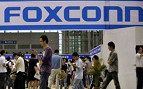 Funcionários da Foxconn que produzem o iPhone 5 entram em greve