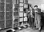 Computador mais velho do mundo volta a ativa